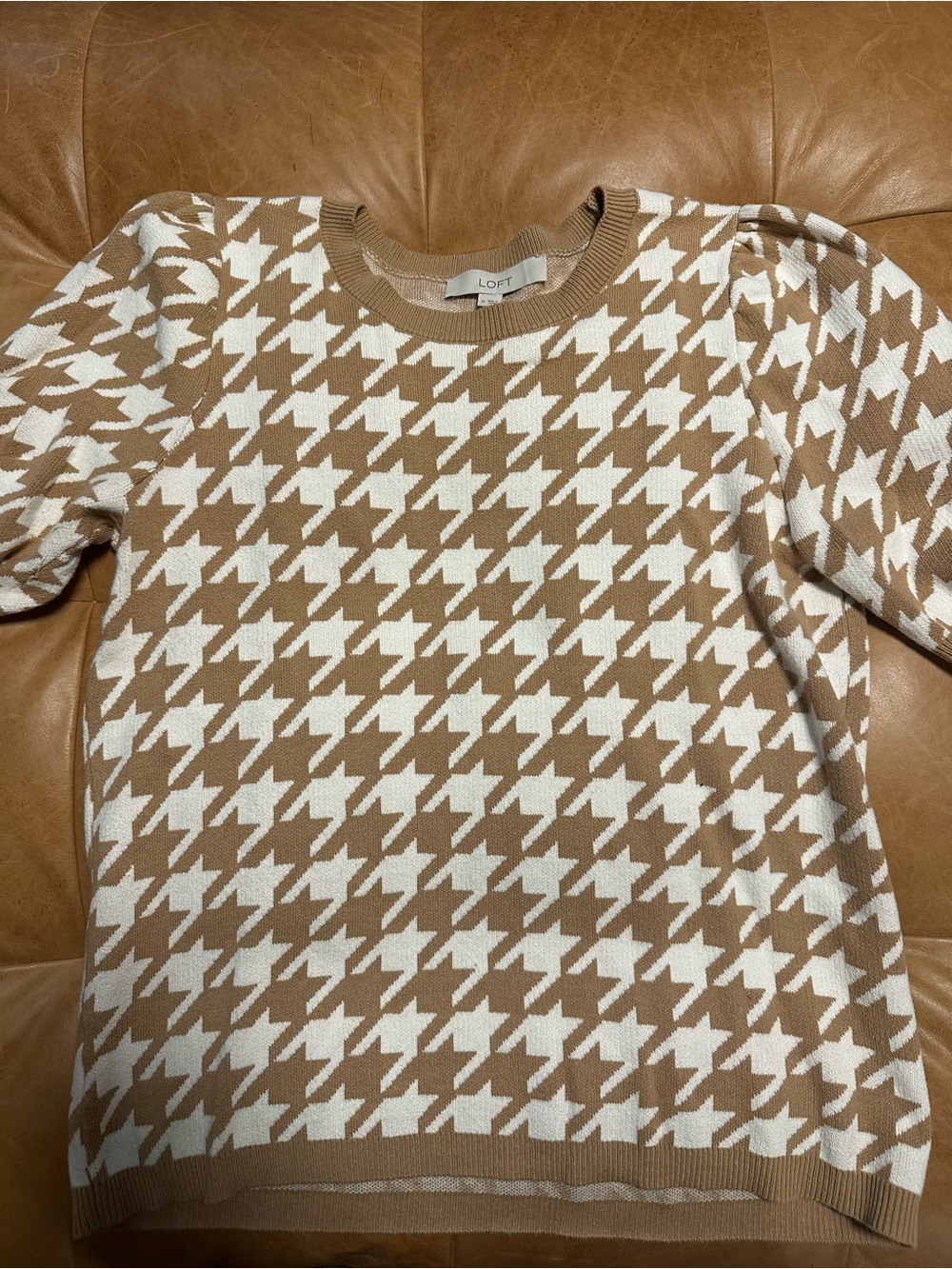 LOFT Houndstooth Sweater in Tan and White